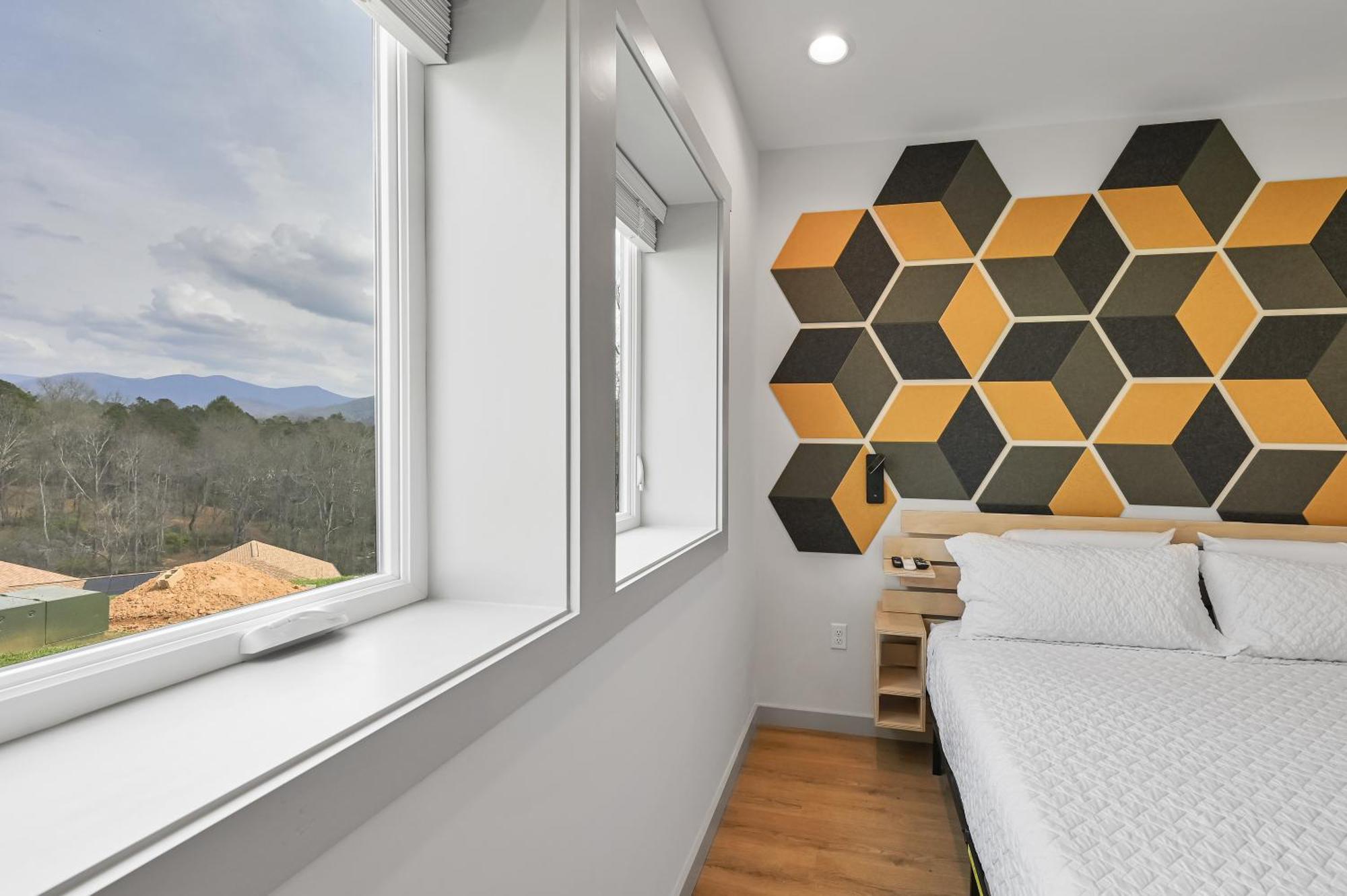 הוילה Weaverville Mon Tresor, Modern Mountain Views With Deck מראה חיצוני תמונה