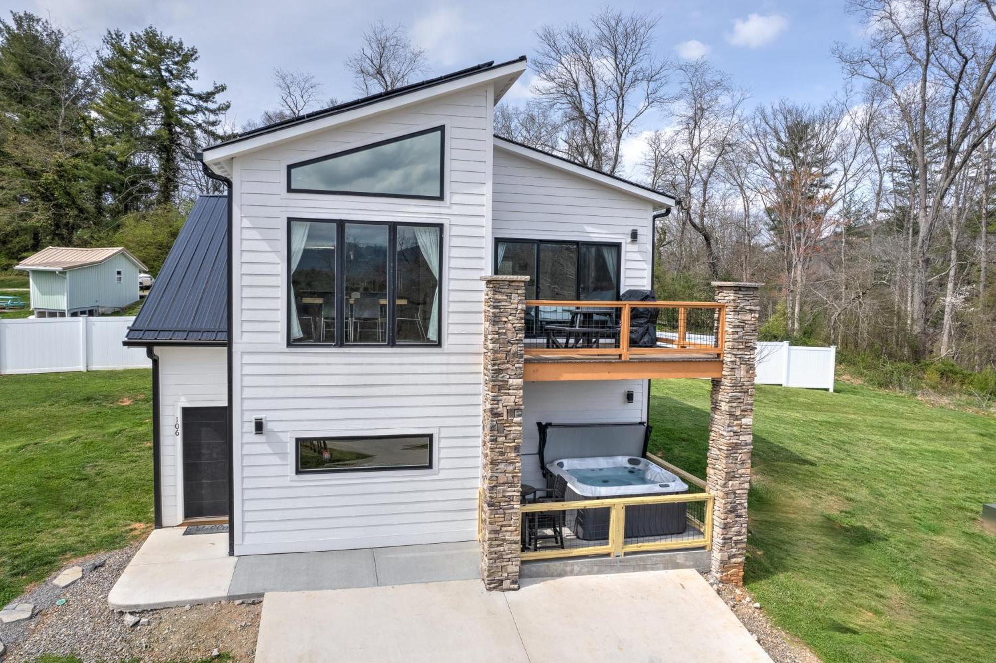 הוילה Weaverville Mon Tresor, Modern Mountain Views With Deck מראה חיצוני תמונה