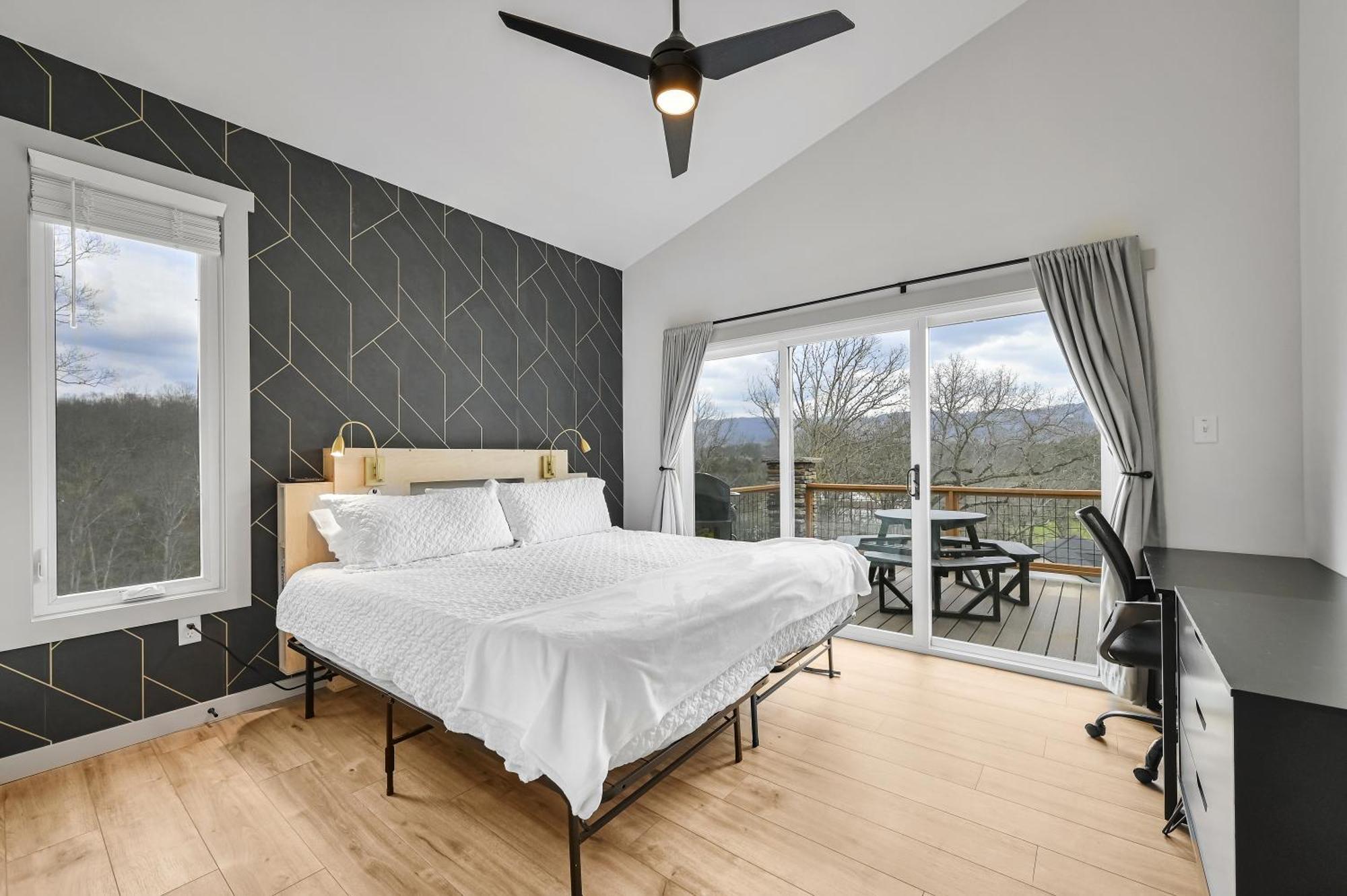 הוילה Weaverville Mon Tresor, Modern Mountain Views With Deck מראה חיצוני תמונה