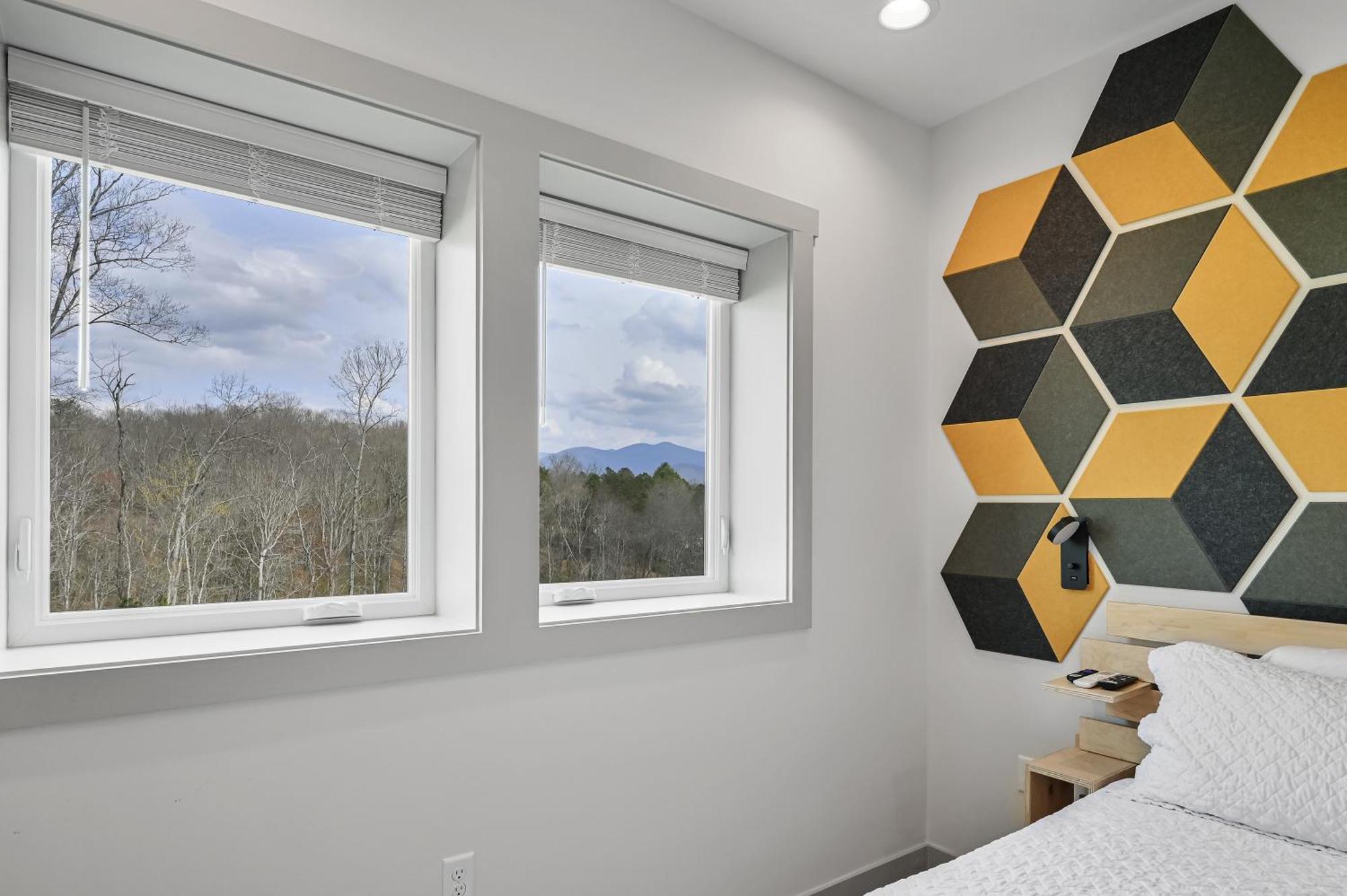 הוילה Weaverville Mon Tresor, Modern Mountain Views With Deck מראה חיצוני תמונה