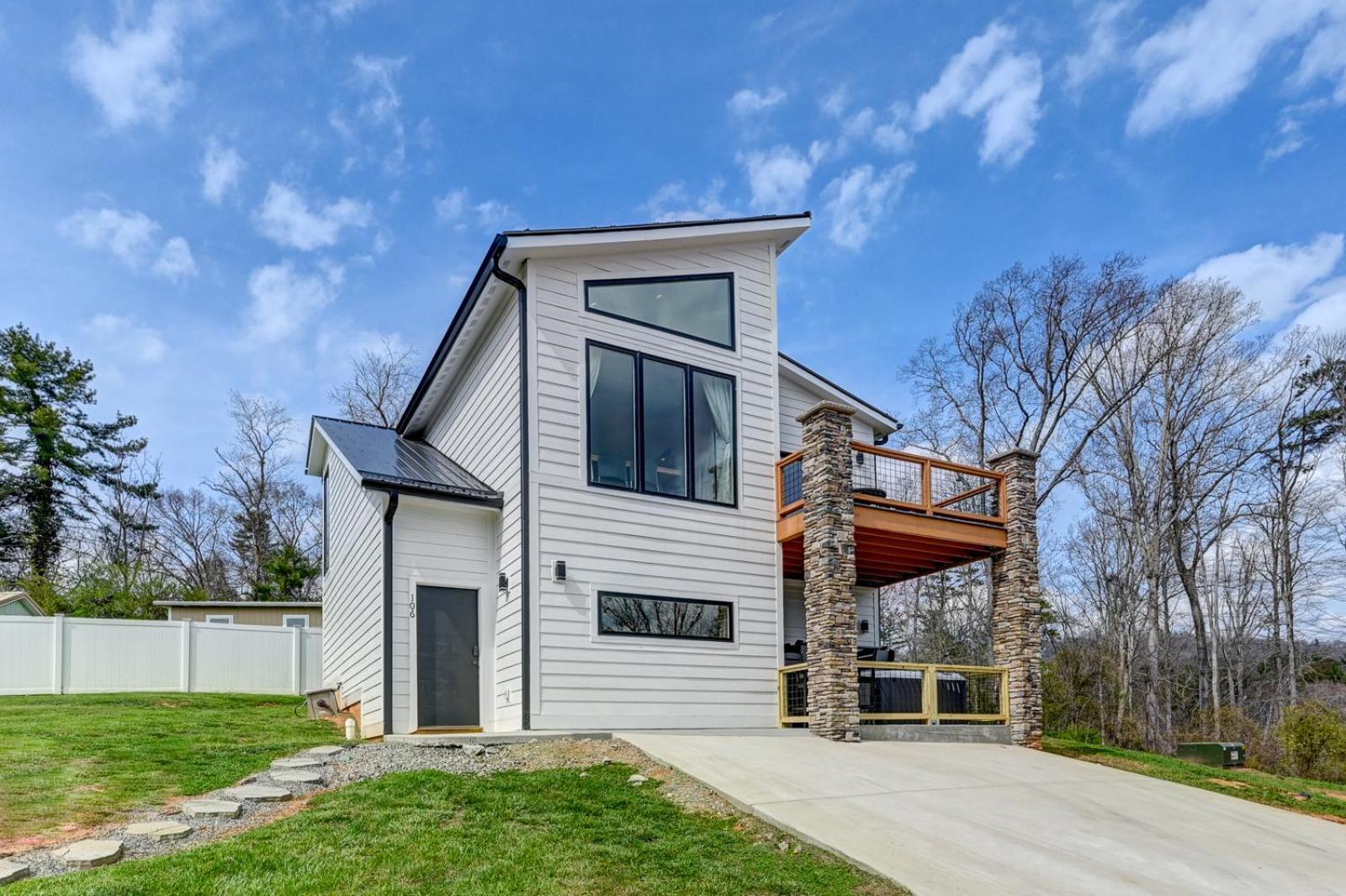 הוילה Weaverville Mon Tresor, Modern Mountain Views With Deck מראה חיצוני תמונה